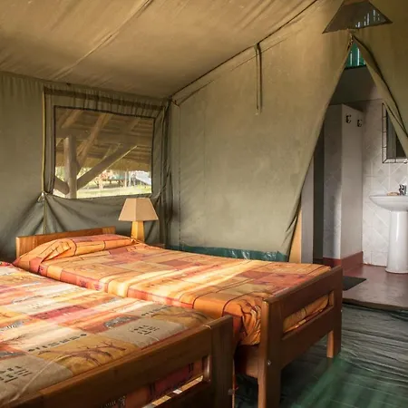 Bwana Tembo Safari Camp Villa Paraa Exterior photo