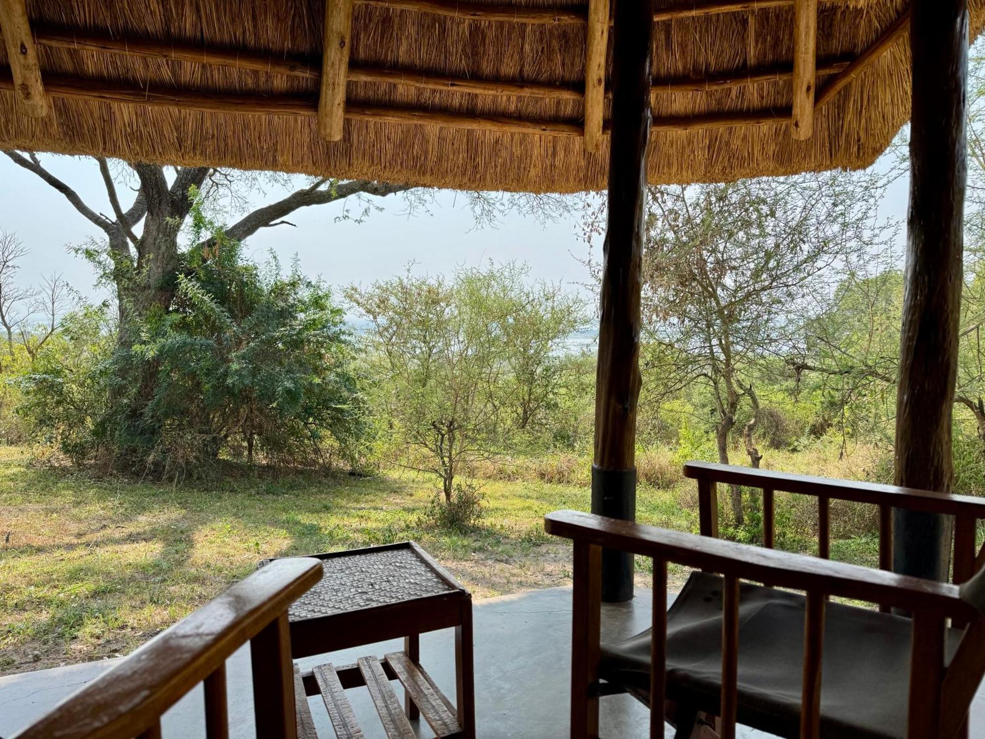 Lodge Bwana Tembo Safari Camp